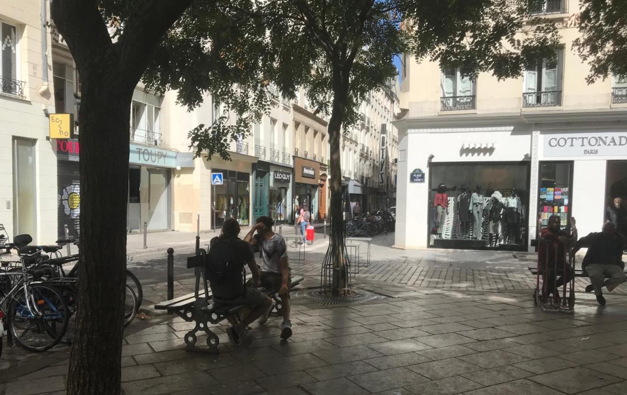 Chez Emma Ou Jules - Quartier Montorgueil Paris Exterior photo